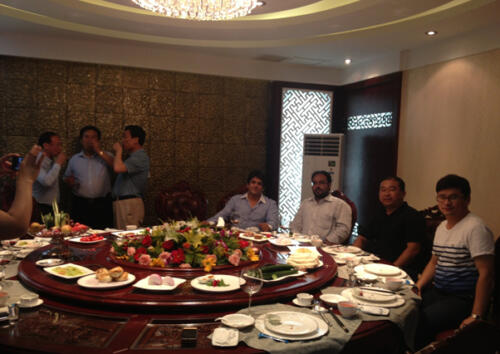 Dinner hosted for CEO by Chinese counterparts (2013)