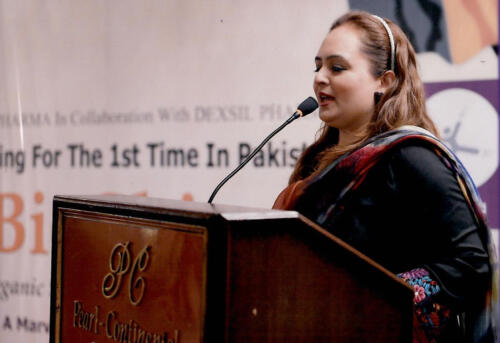 Dr. Najjia Ashraf conducting speech